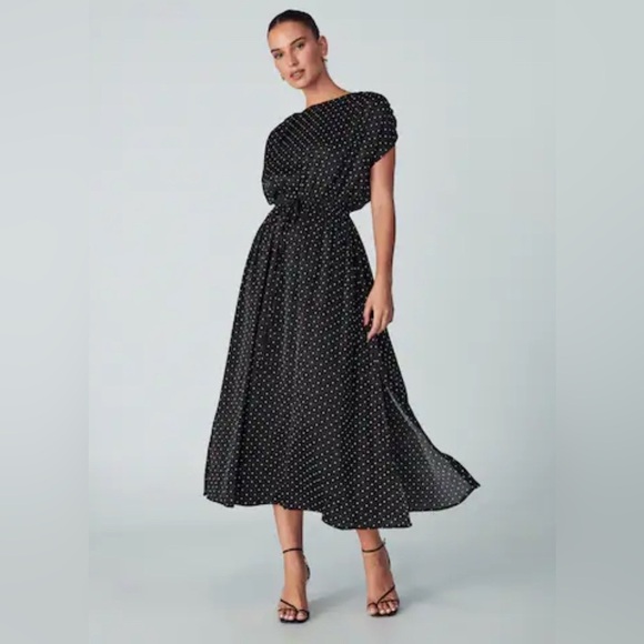 Dresses & Skirts - Elegant Black Polka Dot Dress